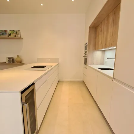 Ref 2071 - Center Exceptional With Private Patio Cannes