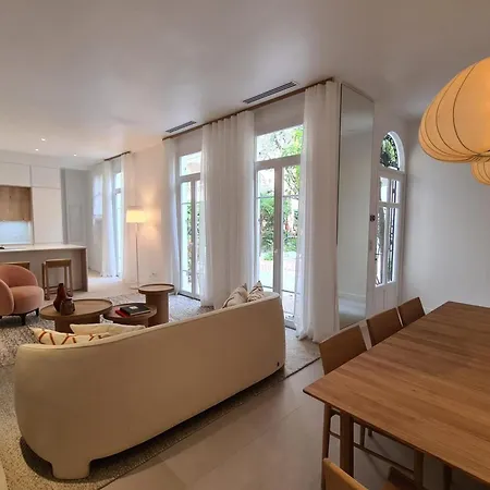Ref 2071 - Center Exceptional With Private Patio Cannes