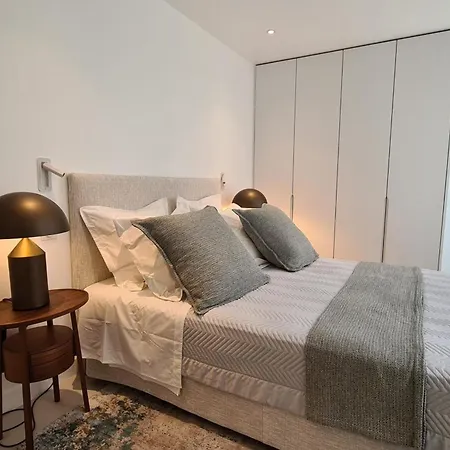 Ref 2071 - Center Exceptional With Private Patio Cannes